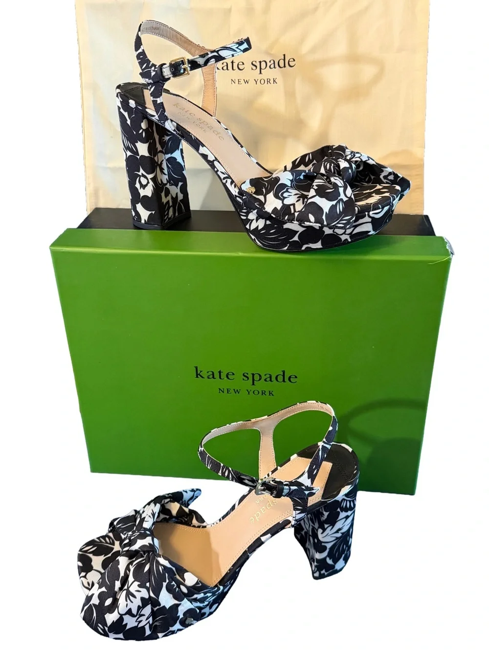 Kate Spade Lucie Tropical Foliage Black & White Platform Sandals, 8B=M NWT
